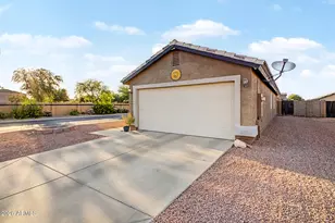 12248 W Rosewood Dr, El Mirage, AZ 85335 - Photo 10