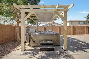 2694 E Runaway Bay Pl, Gilbert, AZ 85298 - Photo 32