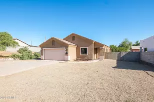 610 E Dee St, Avondale, AZ 85323 - Photo 2