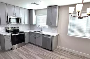 1107 N Wedgewood Dr, Mesa, AZ 85203 - Photo 2