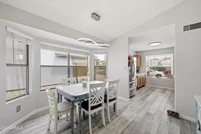 8962 N 64th Lane, Glendale, AZ 85302 - Photo 2