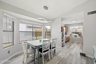 8962 N 64th Ln, Glendale, AZ 85302 - Photo 2