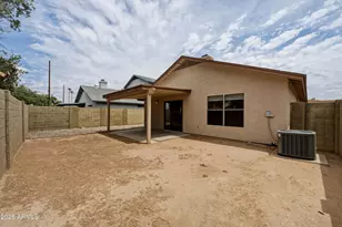 8962 N 64th Ln, Glendale, AZ 85302 - Photo 20