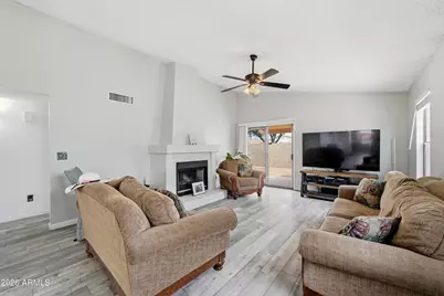 8962 N 64th Lane, Glendale, AZ 85302 - Photo 4