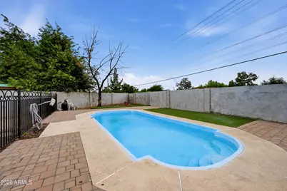 12039 N 60th Avenue, Glendale, AZ 85304 - Photo 30