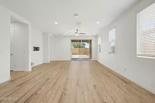7019 S 13th Way, Phoenix, AZ 85042 - Photo 8