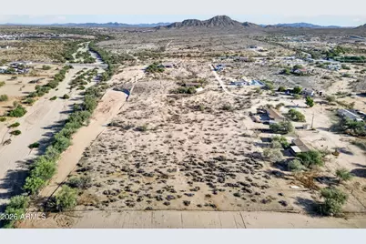 21518 W Narramore Road, Buckeye, AZ 85326 - Photo 32
