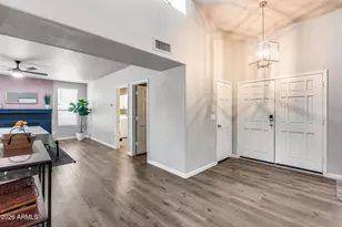 1042 W Newport Beach Dr, Gilbert, AZ 85233 - Photo 14