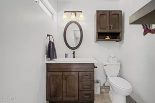2950 W Villa Theresa Dr, Phoenix, AZ 85053 - Photo 14
