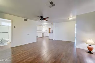 3448 E Beverly Ln, Phoenix, AZ 85032 - Photo 8