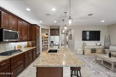17569 W Summit Drive, Goodyear, AZ 85338 - Photo 16
