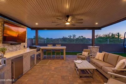 17569 W Summit Drive, Goodyear, AZ 85338 - Photo 2