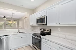 3727 W Memorial Dr, Phoenix, AZ 85086 - Photo 2