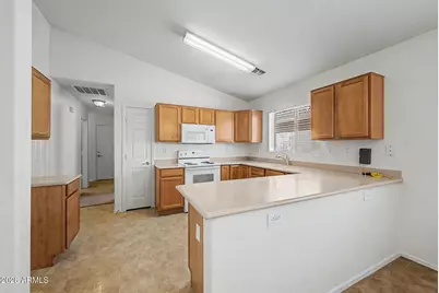 43832 W Arizona Avenue, Maricopa, AZ 85138 - Photo 10