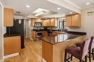 6139 N 12th Wy, Phoenix, AZ 85014 - Photo 14