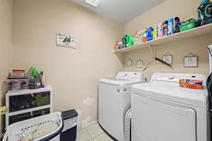 11321 W Pinehollow Dr, Surprise, AZ 85378 - Photo 22