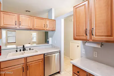 1970 N Hartford Street #Unit 99, Chandler, AZ 85225 - Photo 4