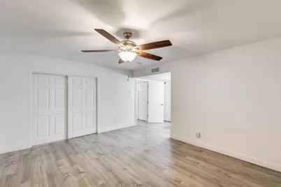 5352 W Port Au Prince Lane, Glendale, AZ 85306 - Photo 32
