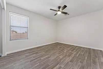 18024 W Maui Lane, Surprise, AZ 85388 - Photo 36