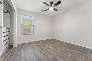 18024 W Maui Ln, Surprise, AZ 85388 - Photo 38