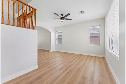 18024 W Maui Lane, Surprise, AZ 85388 - Photo 8