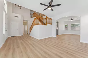 18024 W Maui Ln, Surprise, AZ 85388 - Photo 6