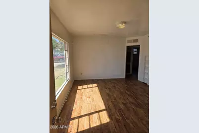 9439 N 6th Avenue, Phoenix, AZ 85021 - Photo 2