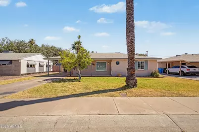 717 W Georgia Avenue, Phoenix, AZ 85013 - Photo 2