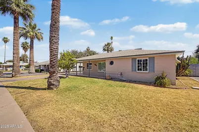 717 W Georgia Avenue, Phoenix, AZ 85013 - Photo 4