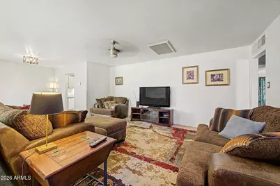 717 W Georgia Avenue, Phoenix, AZ 85013 - Photo 6