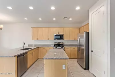 42284 W Balsa Drive, Maricopa, AZ 85138 - Photo 22