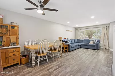 5836 W Winchcomb Drive, Glendale, AZ 85306 - Photo 8