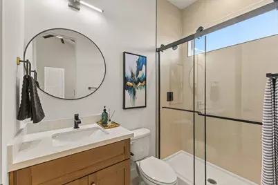 2009 E Don Carlos Avenue, Tempe, AZ 85281 - Photo 14