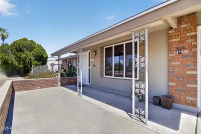 701 S Clearview Avenue, Mesa, AZ 85208 - Photo 2