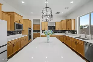 8730 W Vista Ave, Glendale, AZ 85305 - Photo 18