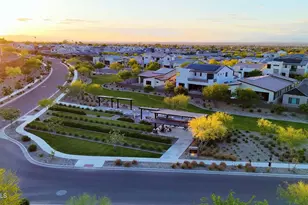 9734 S 11th Pl S, Phoenix, AZ 85042 - Photo 58
