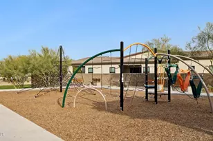 9734 S 11th Pl S, Phoenix, AZ 85042 - Photo 38
