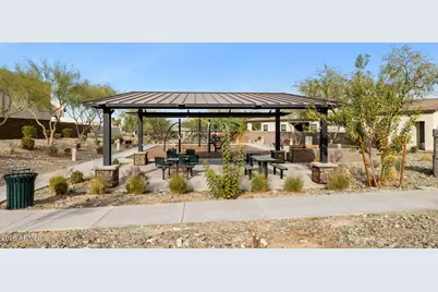 9734 S 11th Place S, Phoenix, AZ 85042 - Photo 40