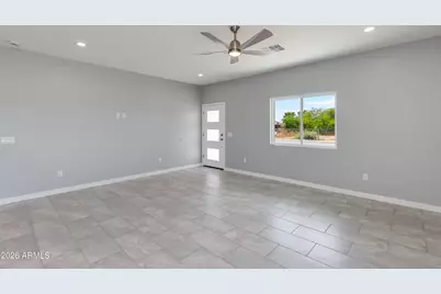 32001 N Poplar Street, Wittmann, AZ 85361 - Photo 8