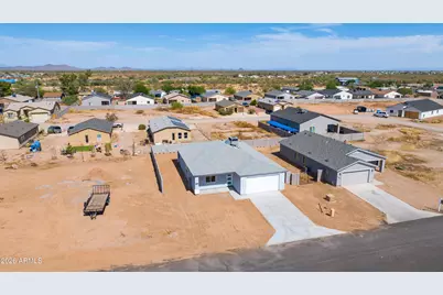 32001 N Poplar Street, Wittmann, AZ 85361 - Photo 44