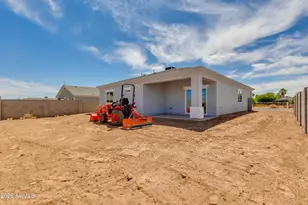 32001 N Poplar St, Wittmann, AZ 85361 - Photo 38