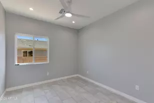 32001 N Poplar St, Wittmann, AZ 85361 - Photo 30