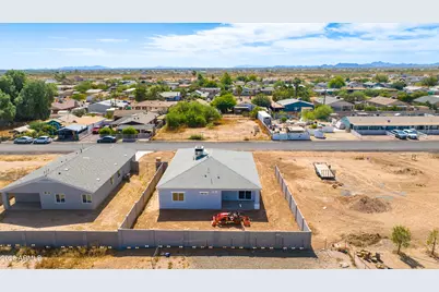 32001 N Poplar Street, Wittmann, AZ 85361 - Photo 46