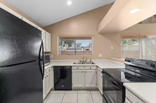 1836 N Stapley Dr, Mesa, AZ 85203 - Photo 2