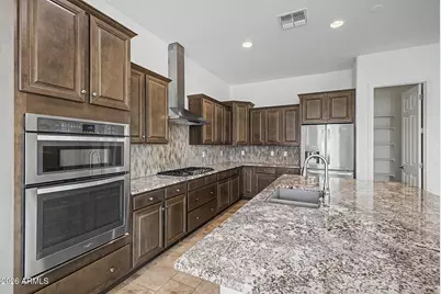 10919 E Tarragon Avenue, Mesa, AZ 85212 - Photo 2