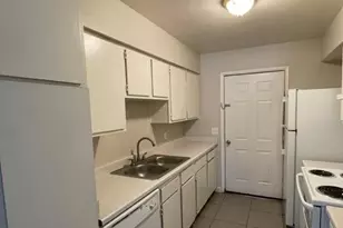 6617 W Ocotillo Rd, Glendale, AZ 85301 - Photo 6