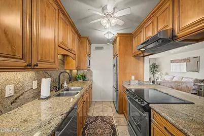 8701 E Vernon Avenue, Scottsdale, AZ 85257 - Photo 10
