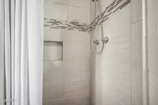 8701 E Vernon Ave, Scottsdale, AZ 85257 - Photo 16