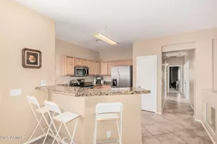 805 S Sycamore St, Mesa, AZ 85202 - Photo 8