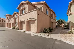 805 S Sycamore St, Mesa, AZ 85202 - Photo 1